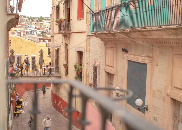 Hostal&Bar Encounter Guanajuato